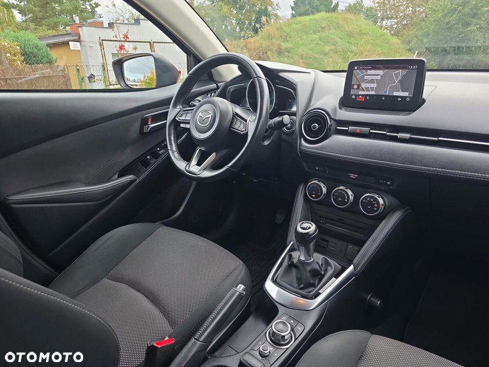 Mazda 2 - 15