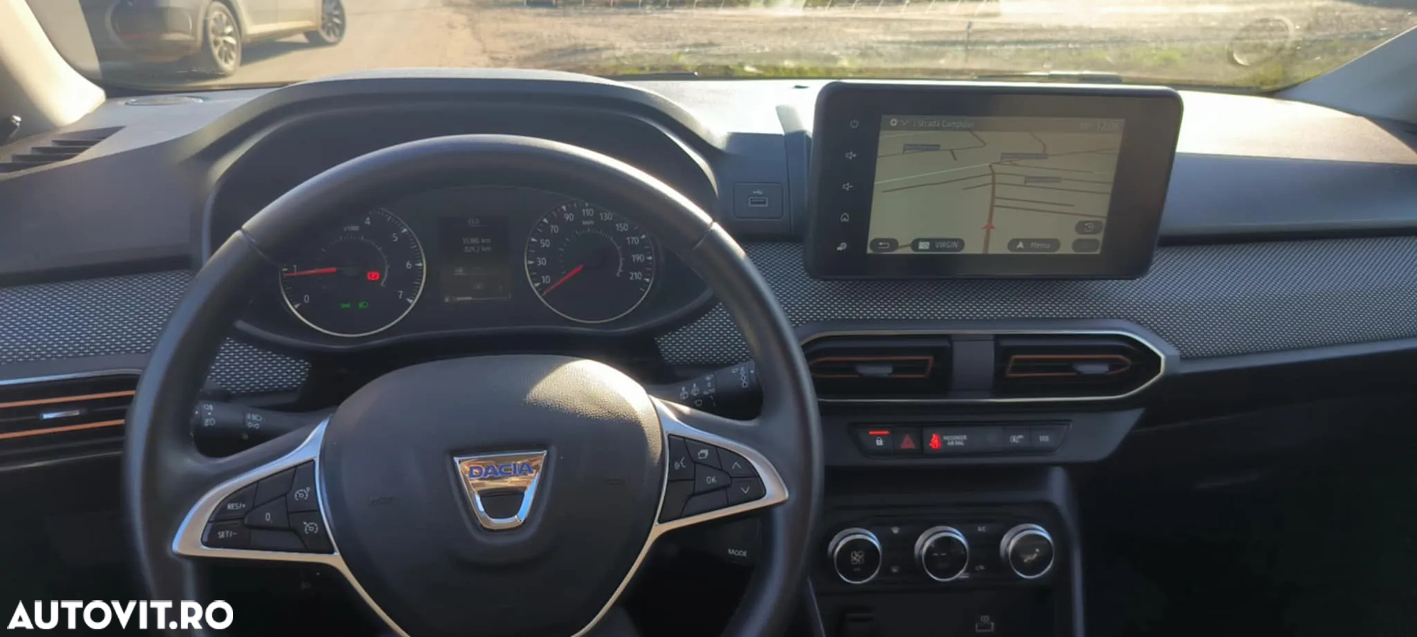 Dacia Sandero Stepway TCe 90 MT6 Comfort - 13