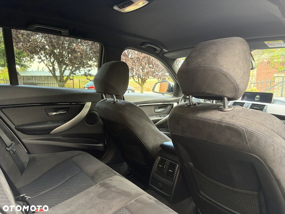 BMW Seria 3 318d Edition M Sport Shadow - 26