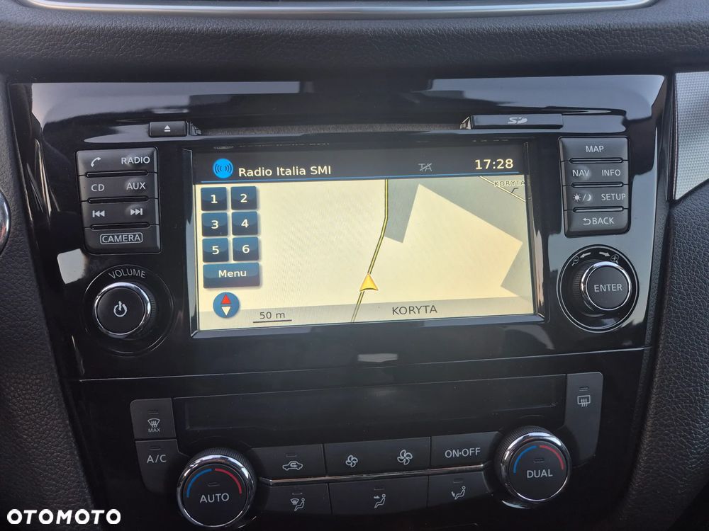 Nissan Qashqai 1.2 DIG-T Tekna EU6 - 17