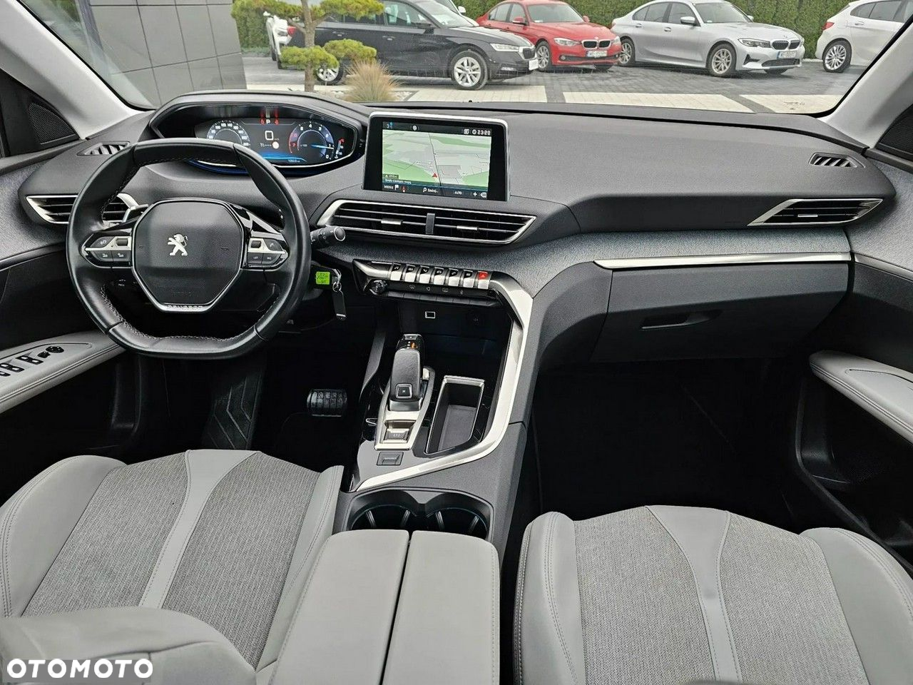Peugeot 5008 1.6 PureTech Allure S&S EAT8 - 40
