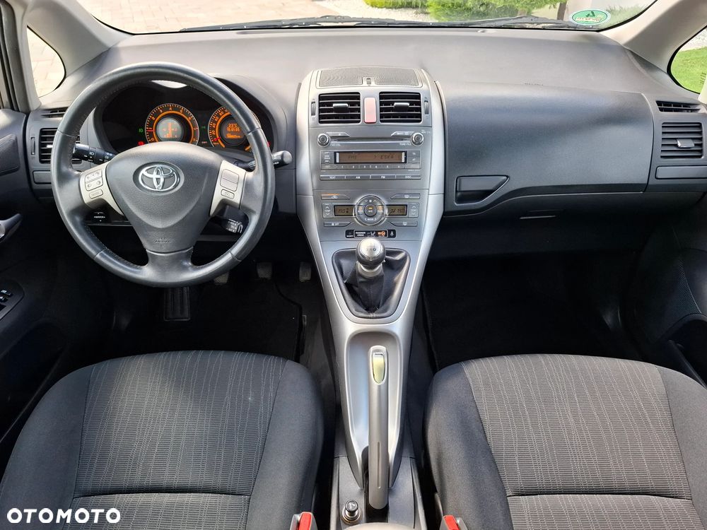 Toyota Auris 1.6 VVT-i Luna - 33