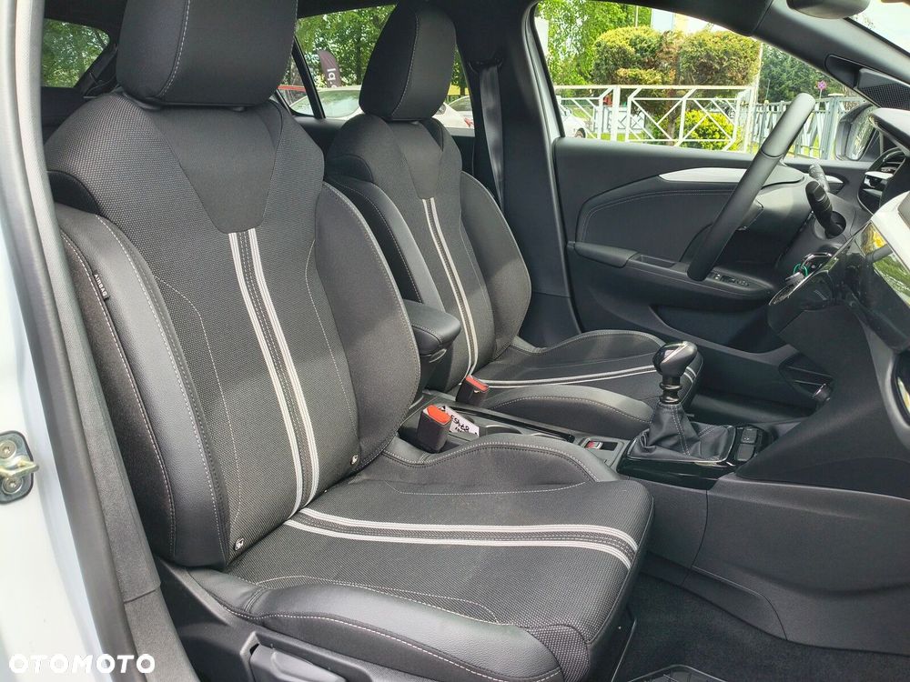 Opel Corsa - 11