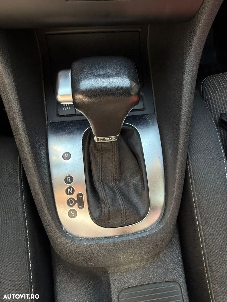 Volkswagen Golf 1.4 TSI DSG Comfortline - 12