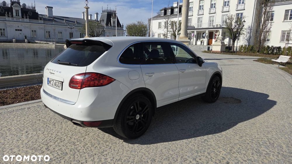 Porsche Cayenne S - 3
