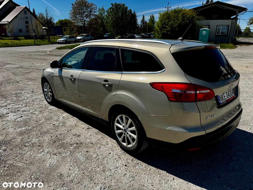 Ford Focus 1.0 EcoBoost Start-Stopp-System TITANIUM STYLE - 5