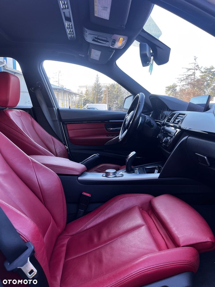 BMW Seria 3 340i xDrive Edition M Sport Shadow - 11