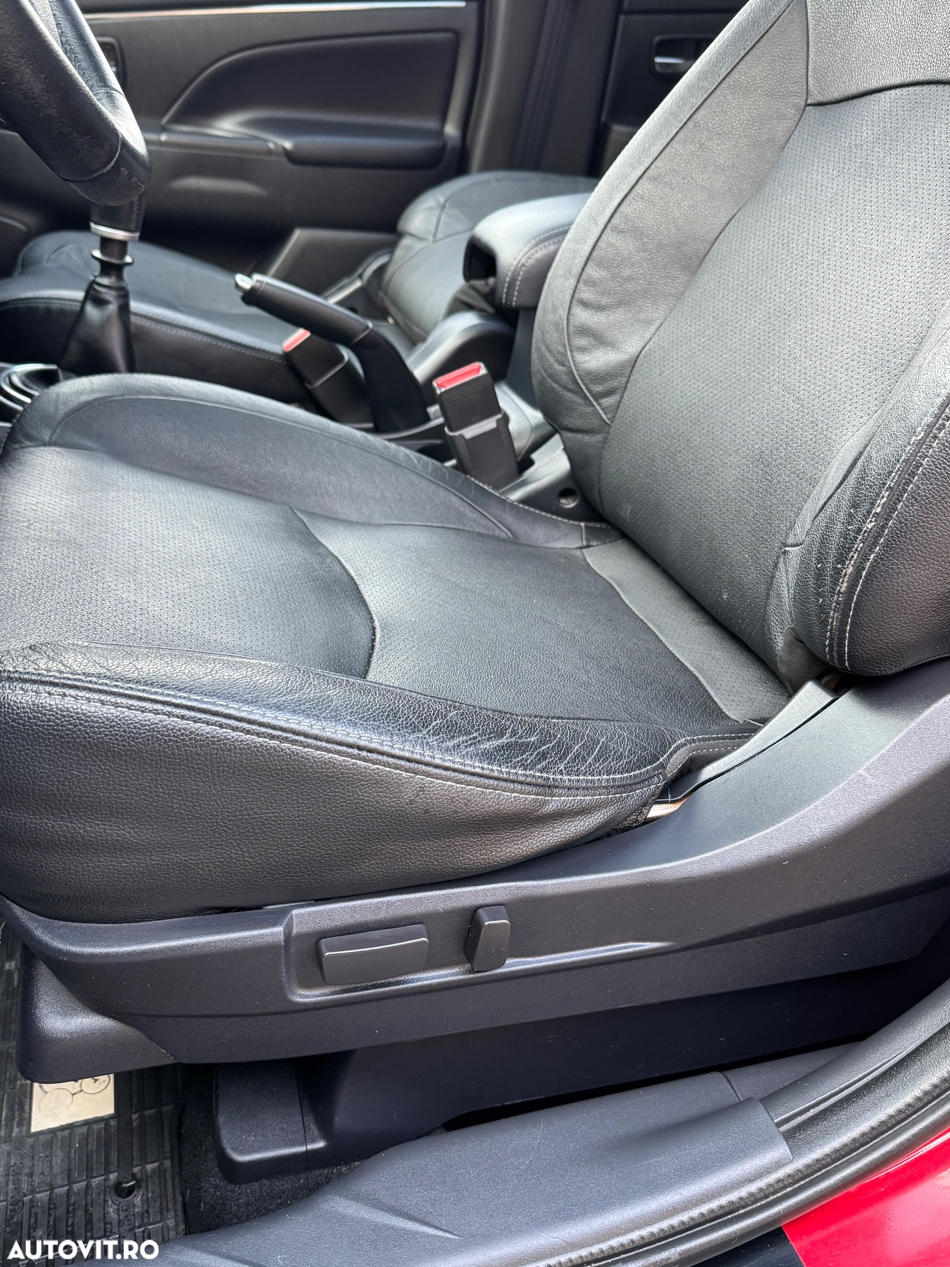 Mitsubishi ASX 1.8 DI-D 2WD Instyle - 21