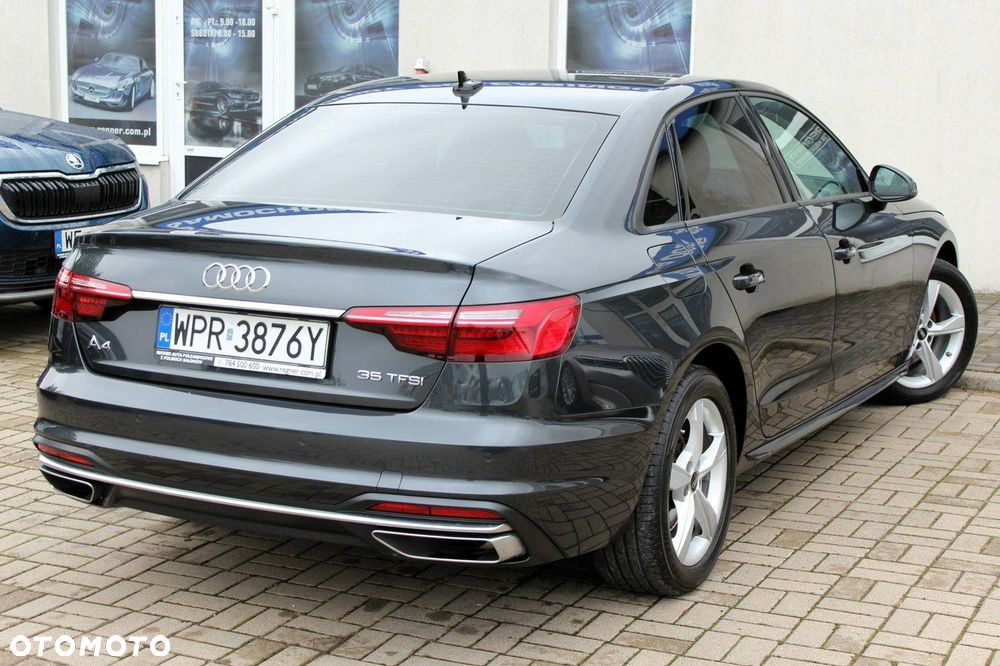 Audi A4 - 4