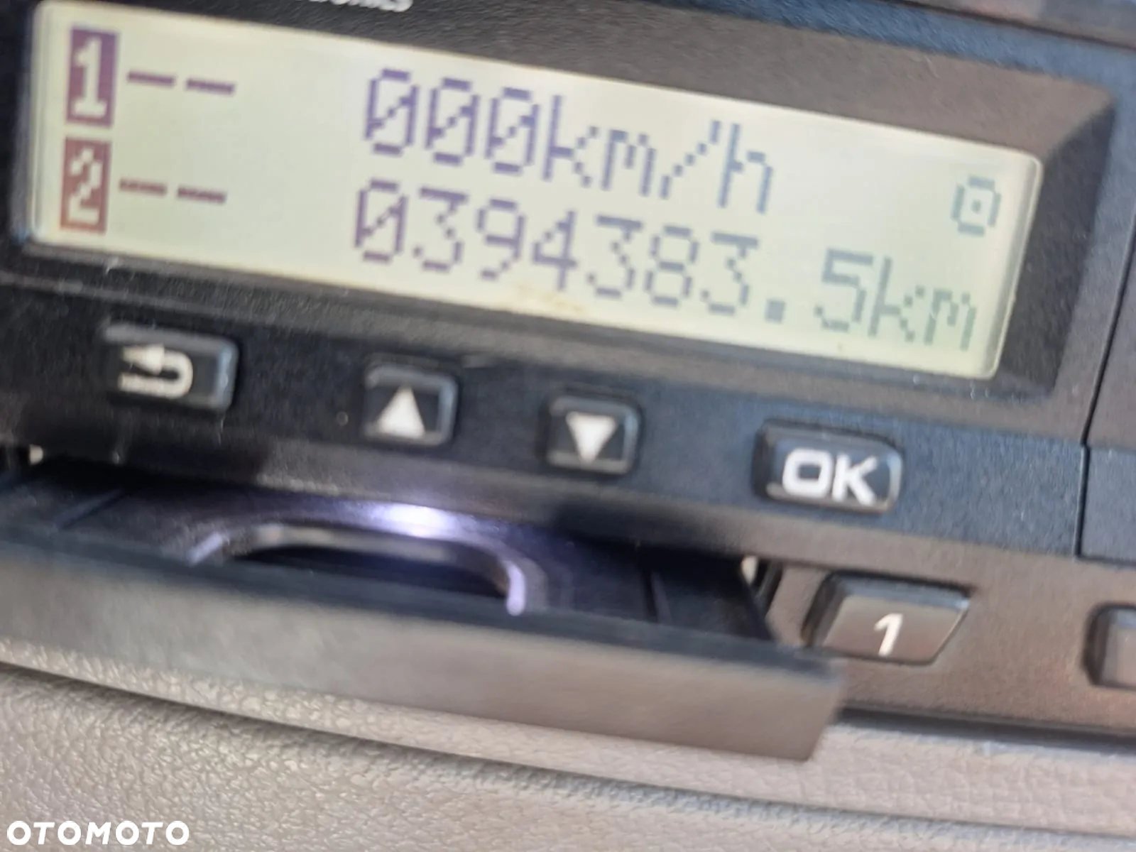 Mercedes-Benz Sprinter - 4