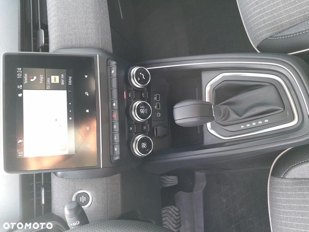 Renault Clio 1.6 E-TECH Full Hybrid 145 Techno - 26