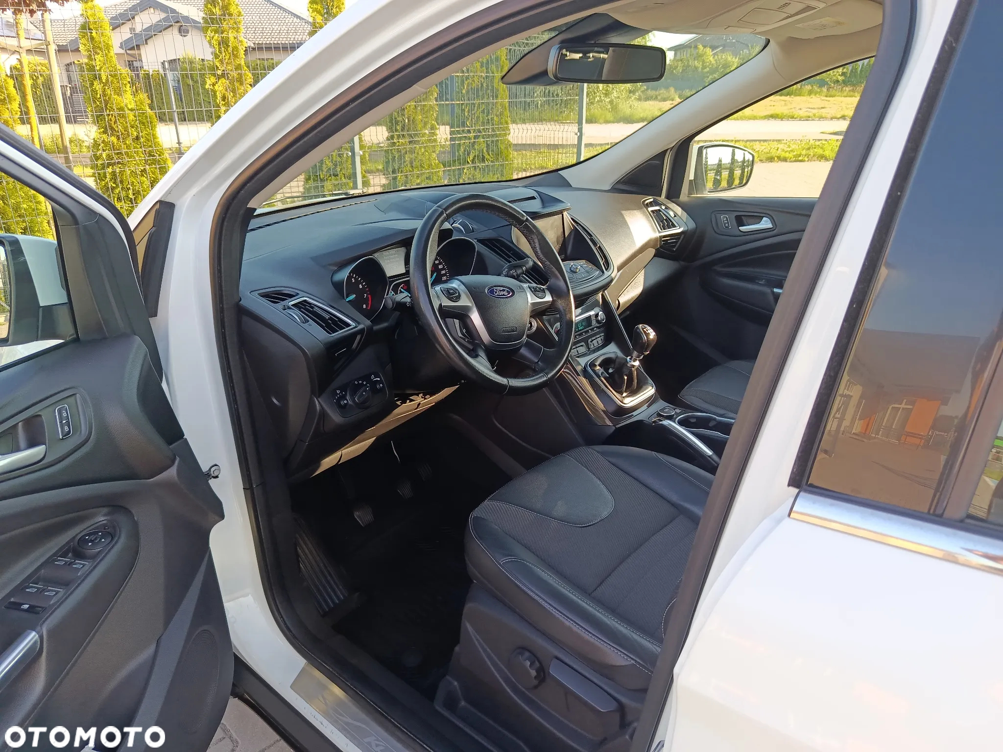 Ford Kuga 1.5 EcoBoost FWD Titanium ASS - 9
