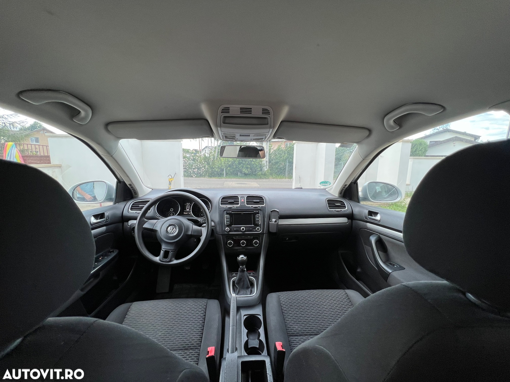 Volkswagen Golf - 9