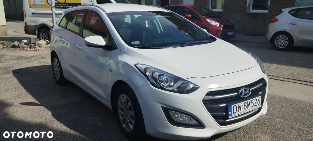 Hyundai i30 1.6 D Classic + - 1