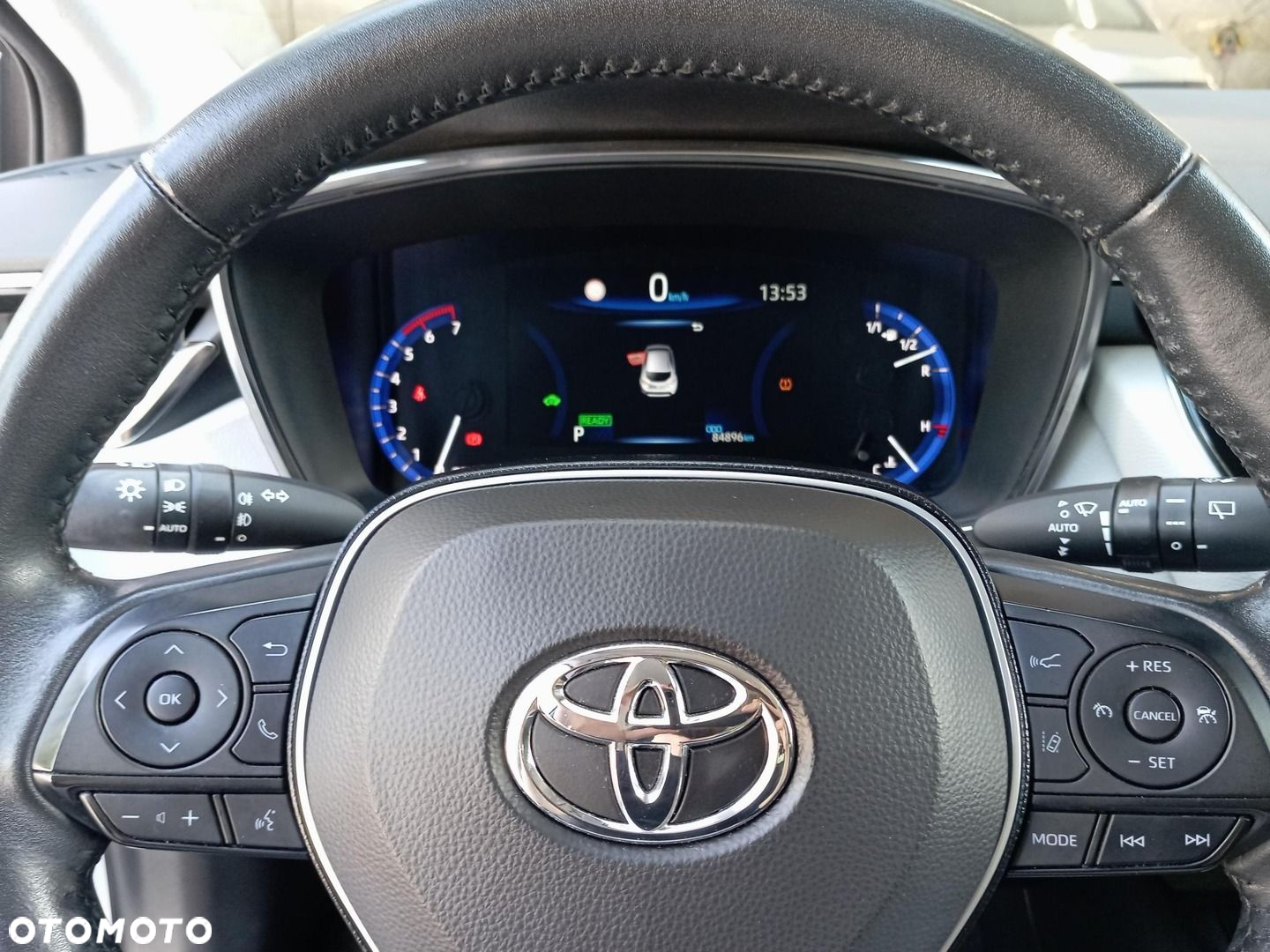 Toyota Corolla 1.8 Hybrid Comfort - 14