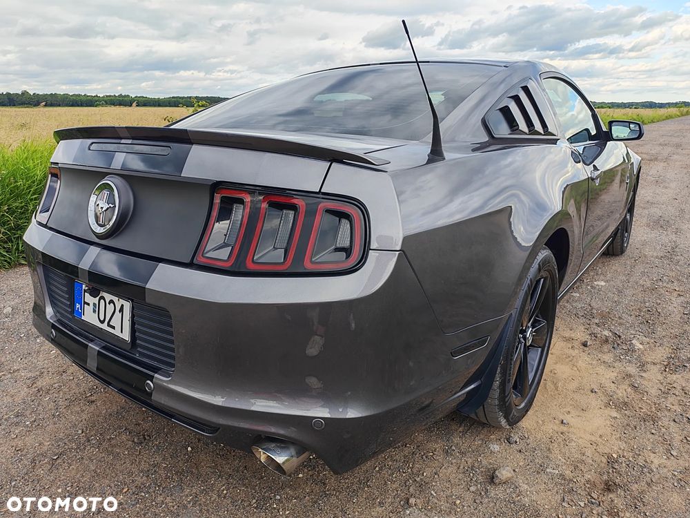 Ford Mustang 3.7 V6 - 5