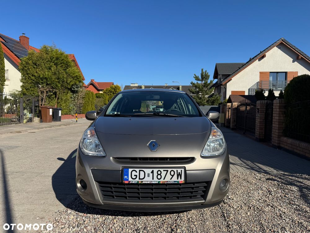 Renault Clio - 7