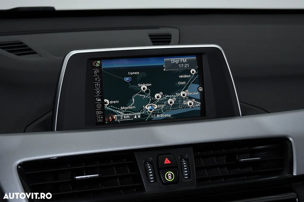 BMW X1 xDrive20d Aut. Sport Line - 17