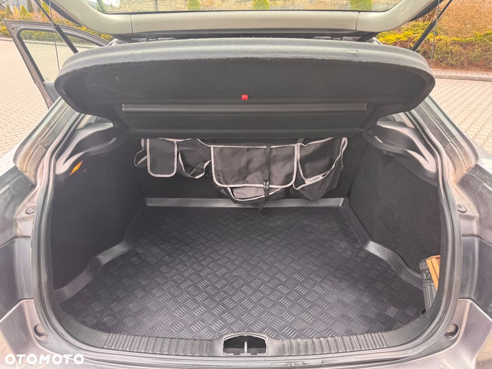 Renault Laguna 1.9 dCi FAP Initiale - 10