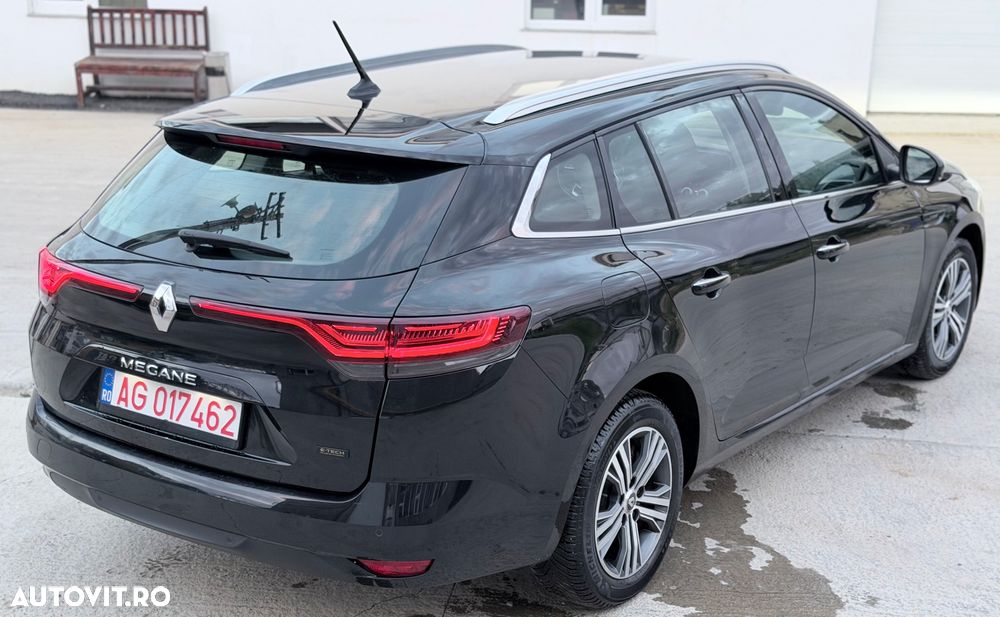 RENAULT Megane 2023 — imagine 5