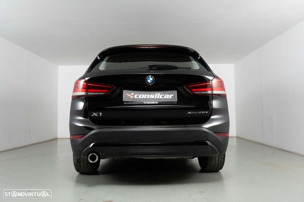 BMW X1 25 e xDrive Corporate Edition - 5