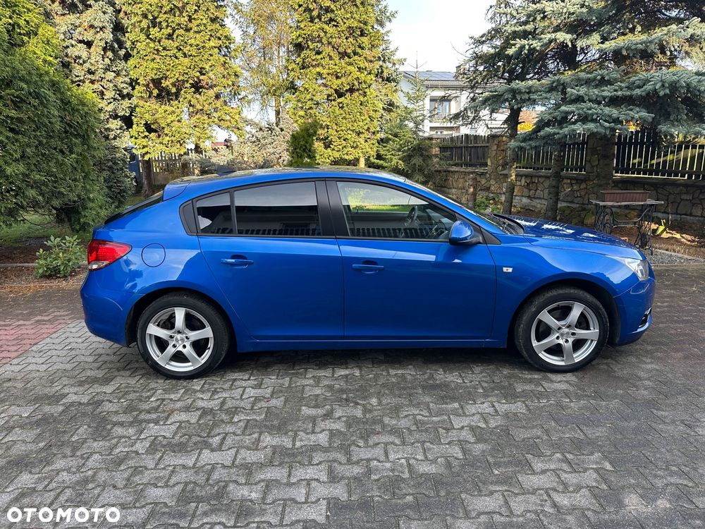Chevrolet Cruze 2.0 VDCi LT+ - 9