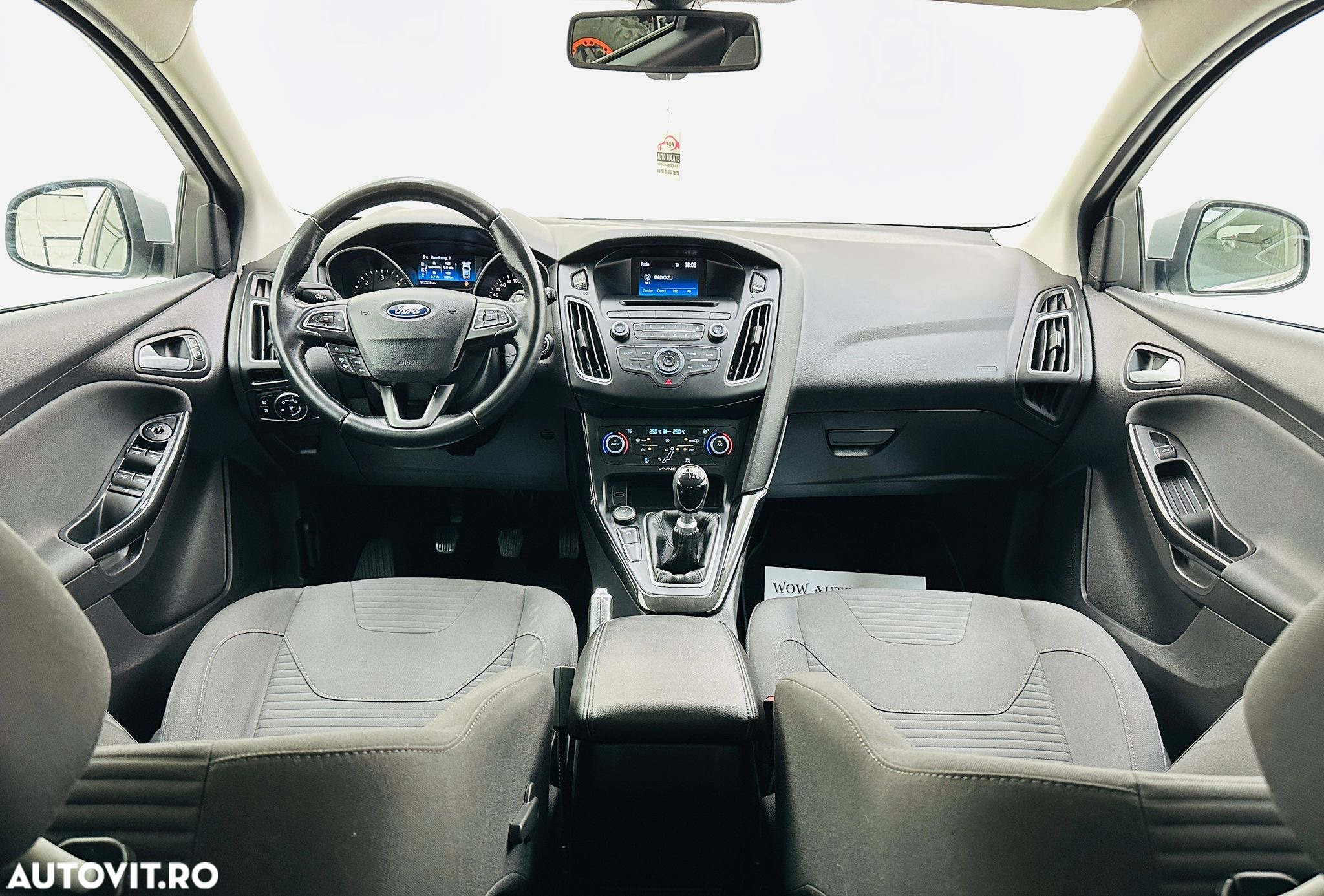 Ford Focus - 6