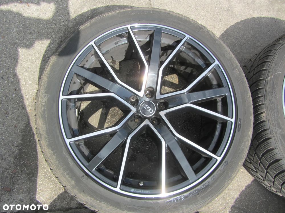 AUDI komplet felg z oponami Audi-Sport 4M8601025CQ 10J,22'' ET21 - 5