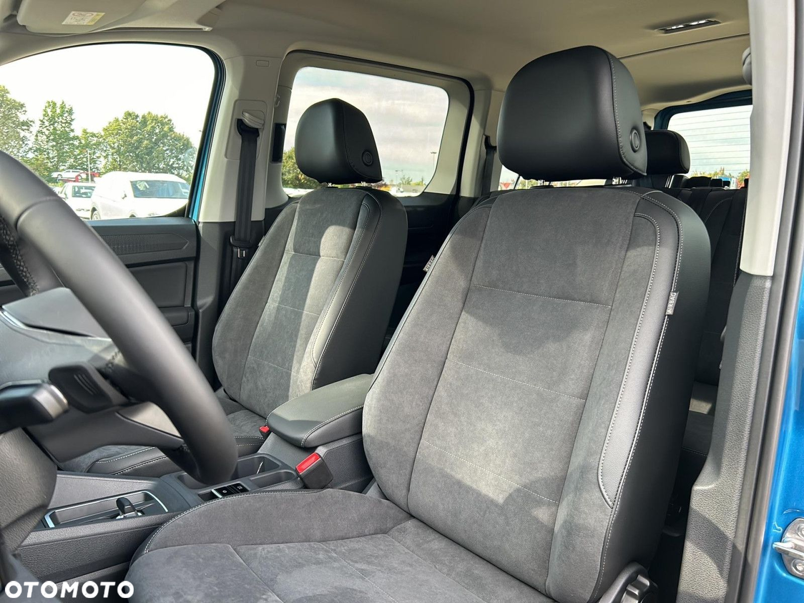 Volkswagen Caddy Maxi 2.0 TDI Style DSG - 18
