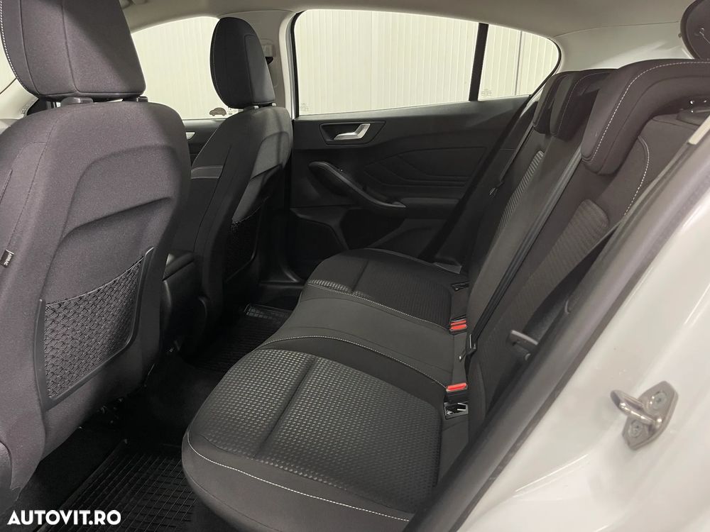 Ford Focus 1.5 EcoBlue Trend Edition - 11