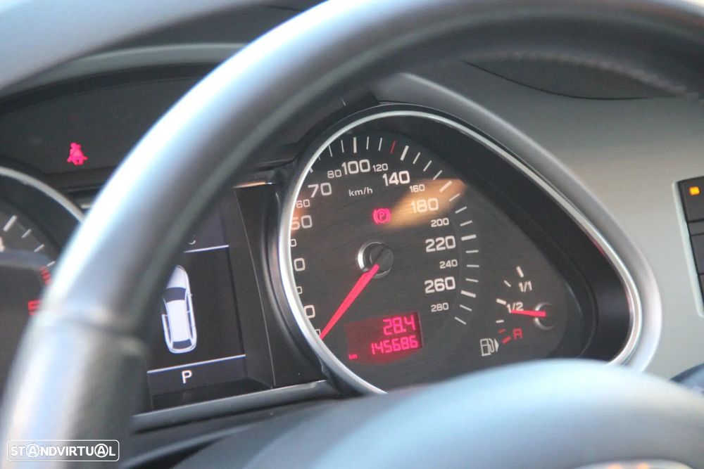 Audi Q7 3.0 V6 TDi Clean D.qua.Tiptronic - 12