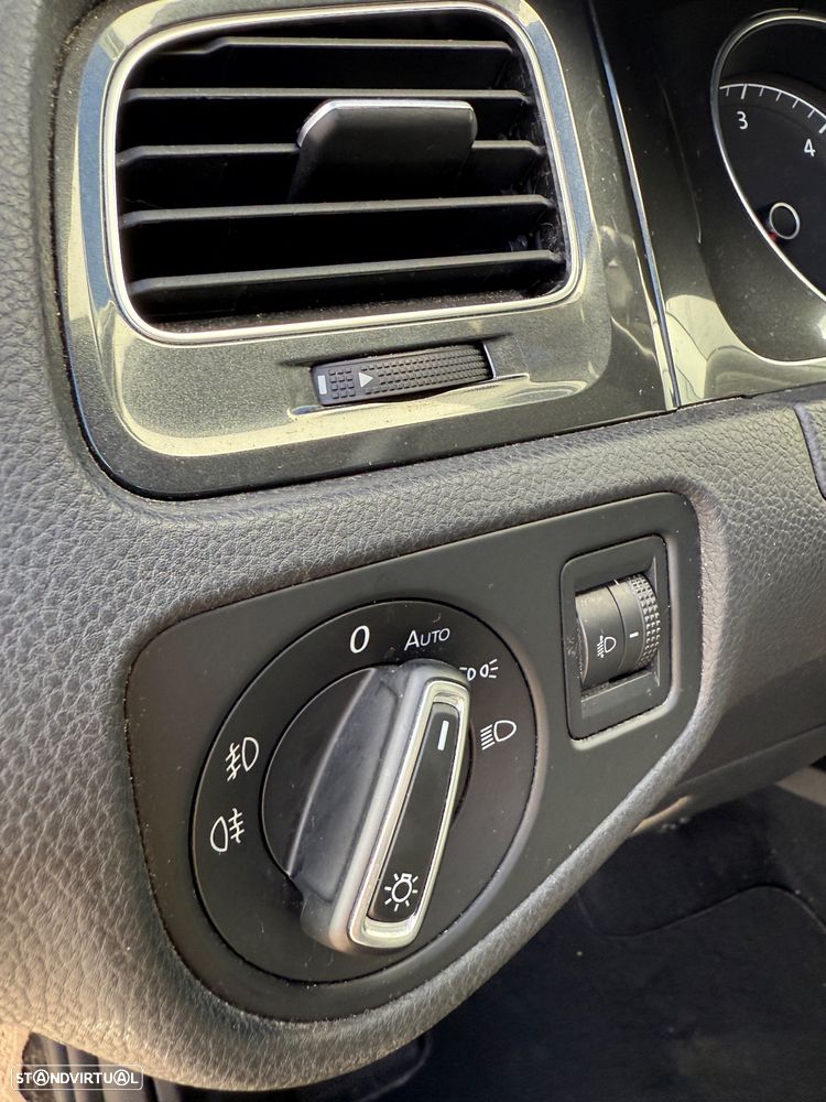 VW Golf 1.6 TDI Trendline - 21