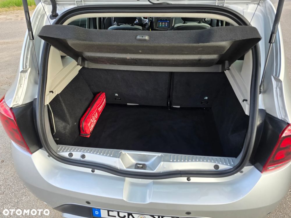 Dacia Sandero Stepway TCe 90 (S&S) Prestige - 8