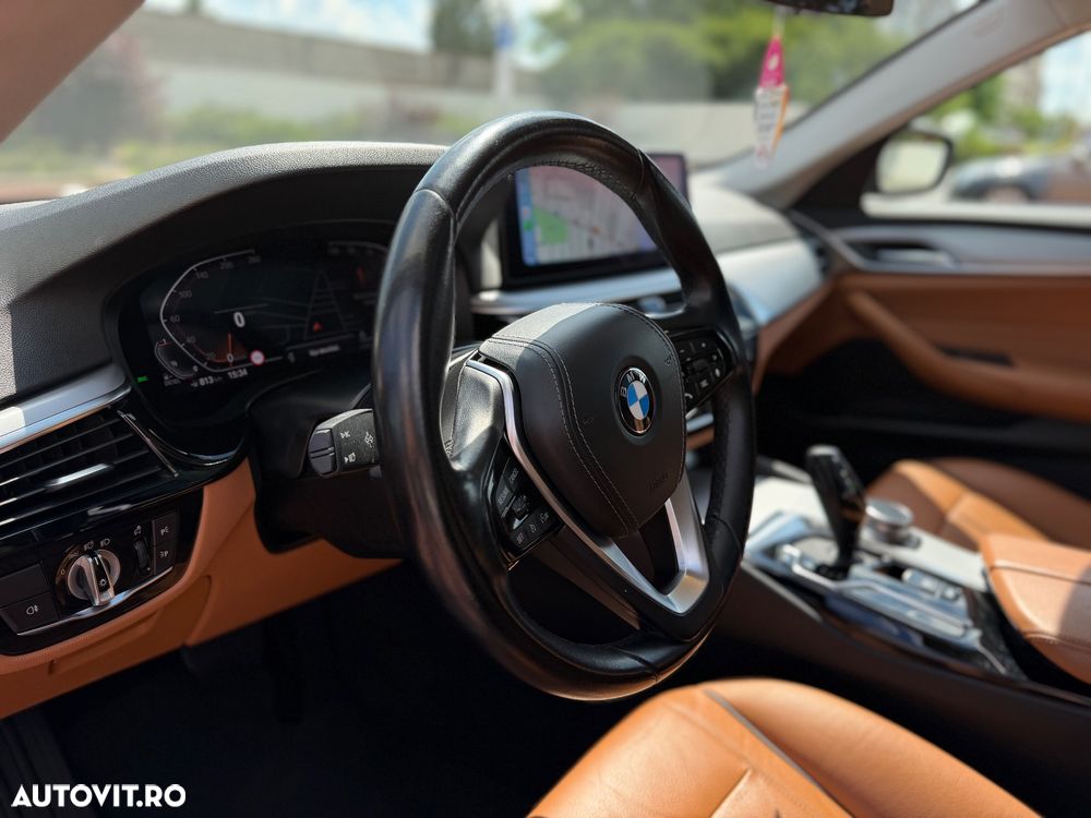 BMW 5 Series 2021 — imagine 8