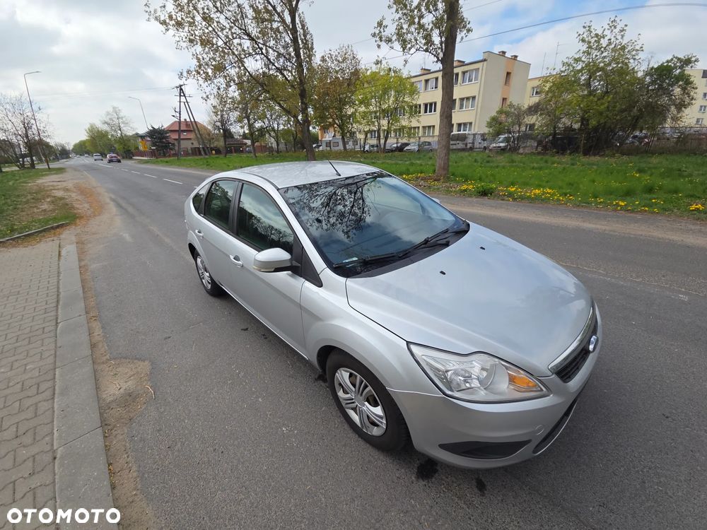 Ford Focus 1.6 Trend - 15