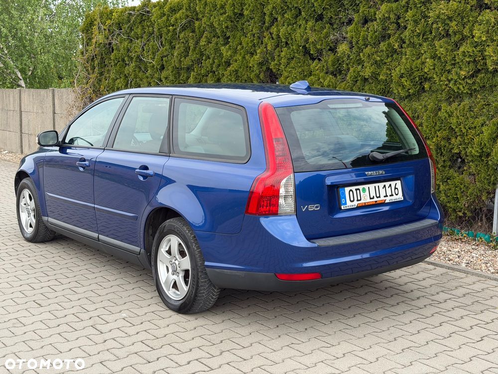 Volvo V50 1.6D DPF Momentum - 12