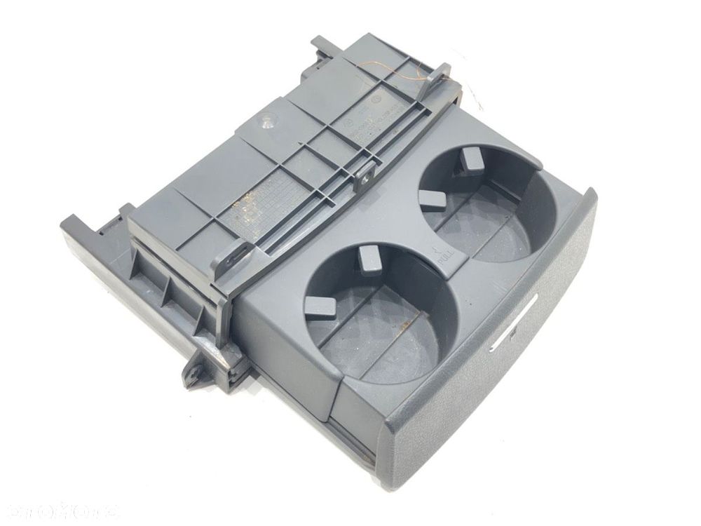 UCHWYT NA NAPOJE  SSANGYONG KYRON 2005 - 2022 2.0 Xdi 4x4 104 kW [141 KM] olej napędowy 2005 - 2022 - 2