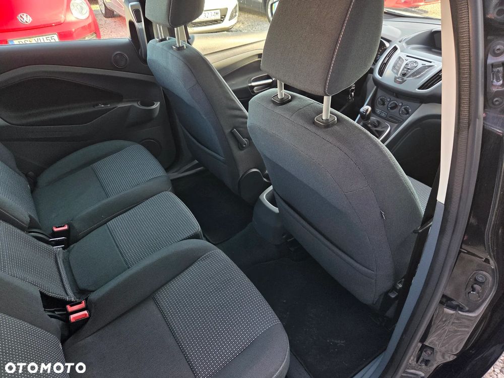 Ford Grand C-MAX 1.6 Titanium - 12