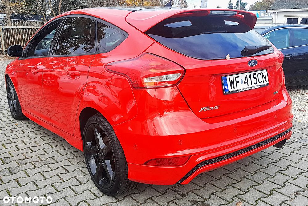Ford Focus 1.5 EcoBoost STart-Stopp-System ST-Line - 5