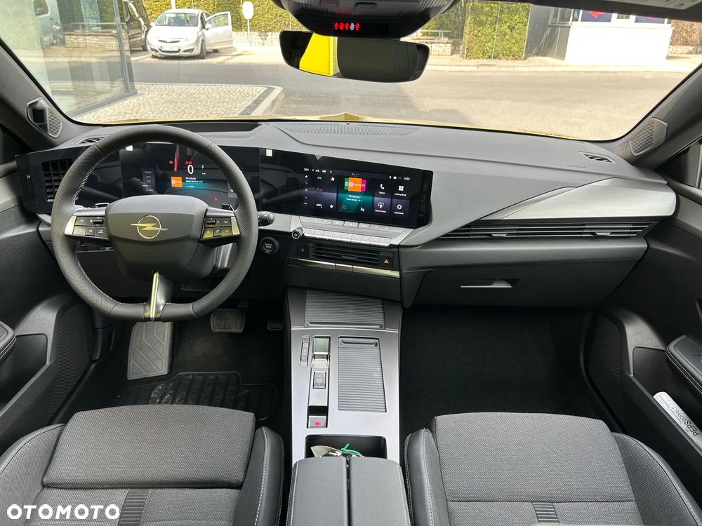 Opel Astra 1.2 T mHEV Ultimate S&S eDTC - 14