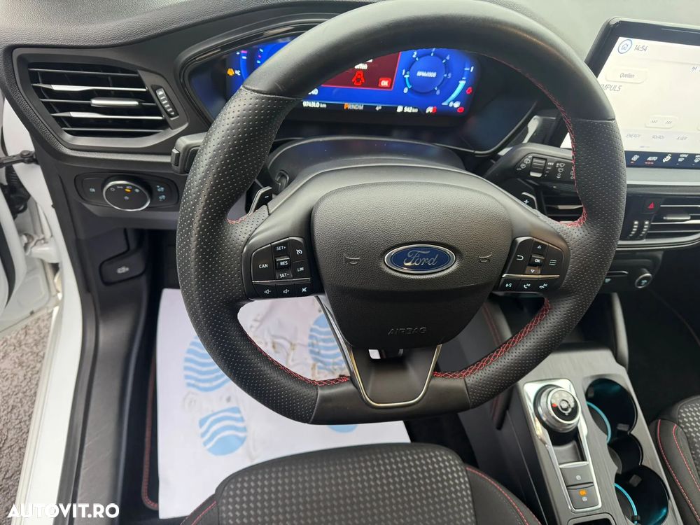 Ford Focus Turnier 1.5 EcoBlue Start-Stopp-System Aut. ST-LINE X - 13