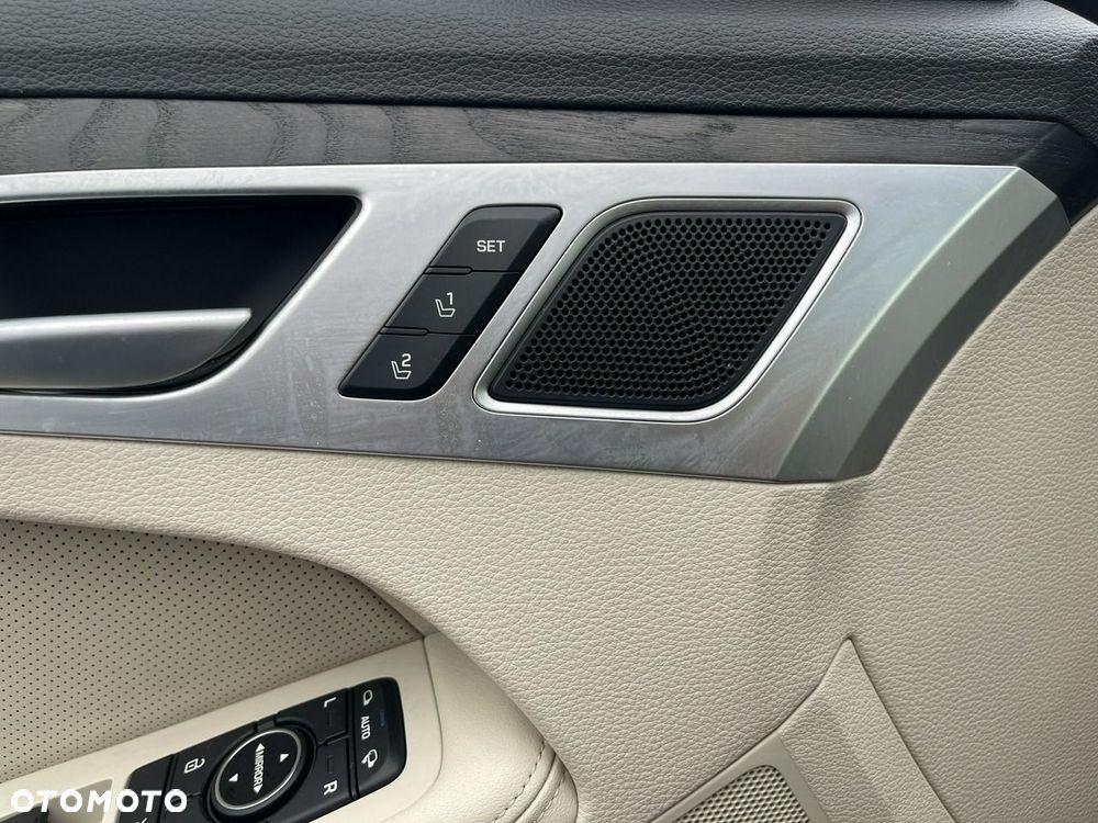 Genesis G80 - 14