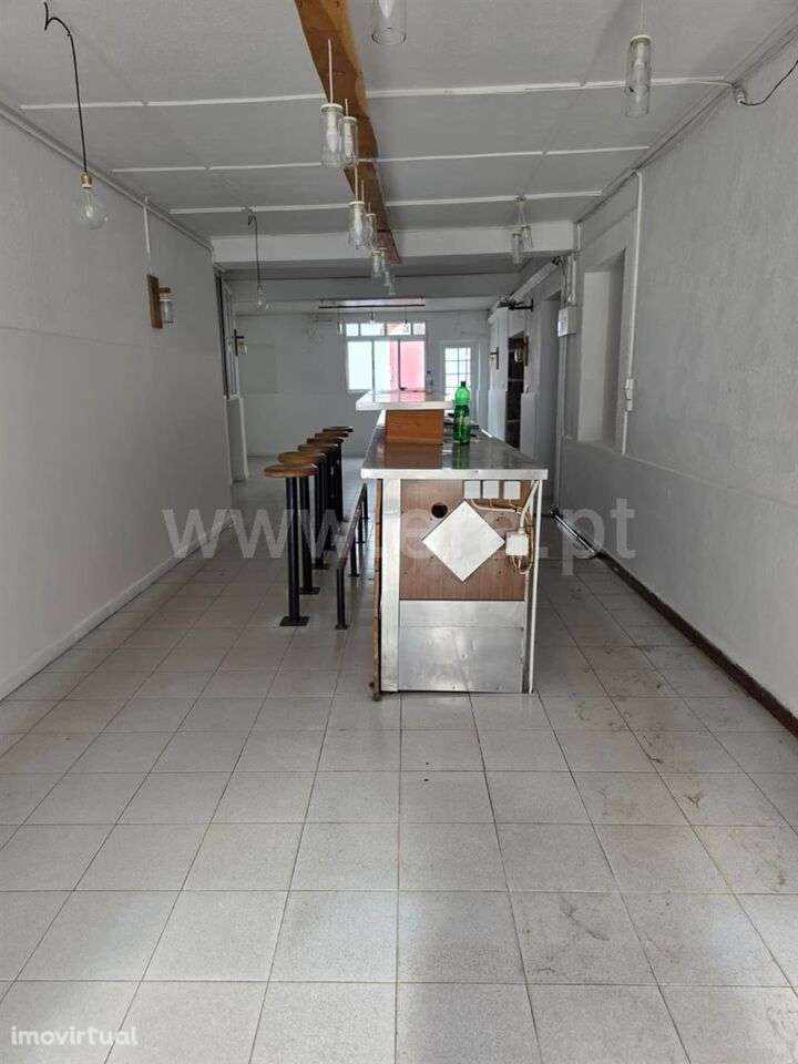 Moradia T2 / Carregal do Sal, Currelos, Papízios e Sobral - Grande imagem: 2/10