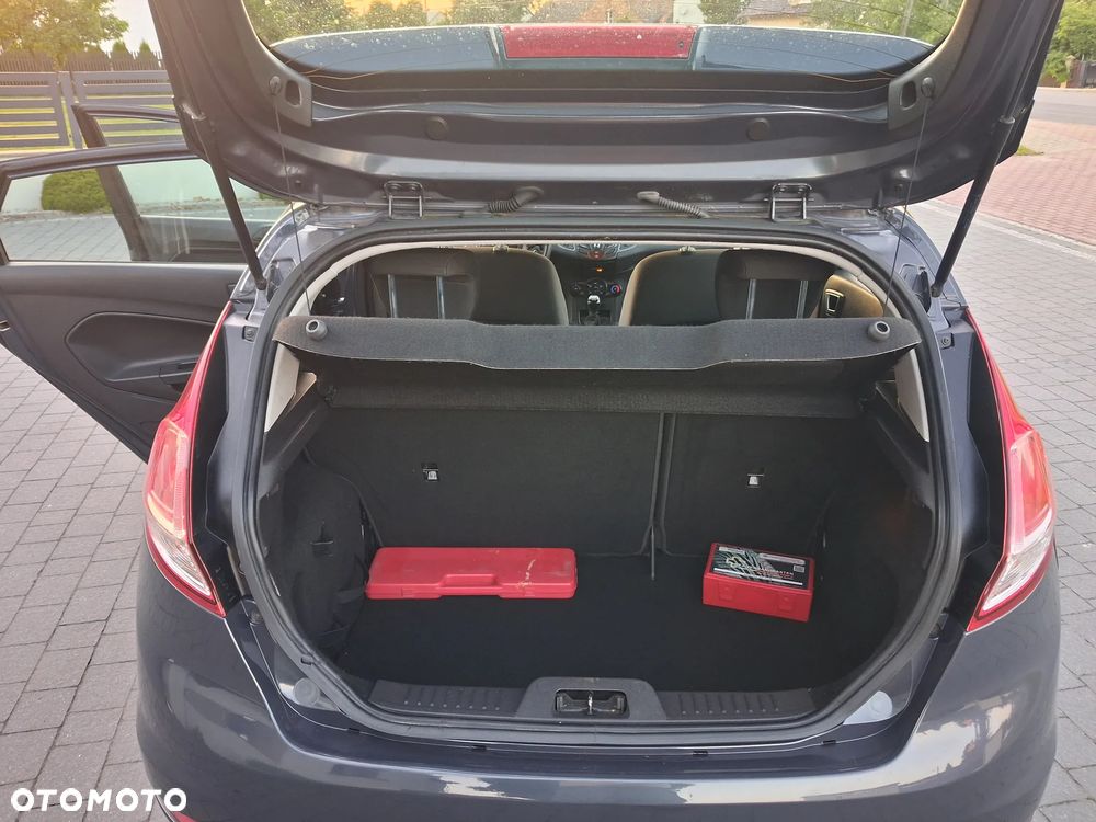 Ford Fiesta 1.25 Viva - 17