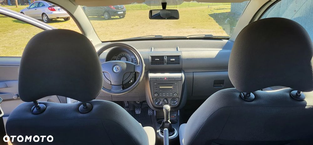 Volkswagen Fox - 9