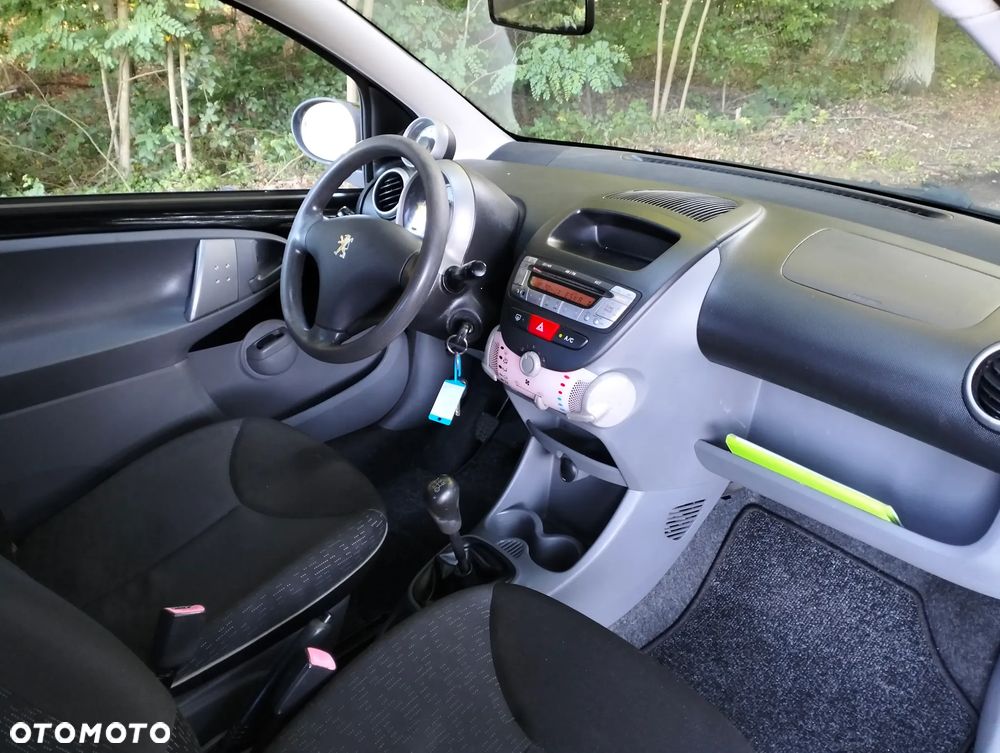 Peugeot 107 70 Petit Filou - 34