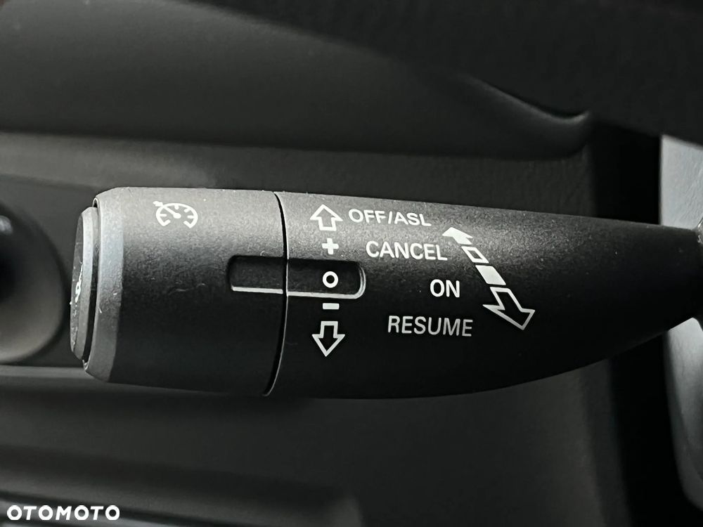 MG ZS 1.5 VTi-Tech Exclusive - 23