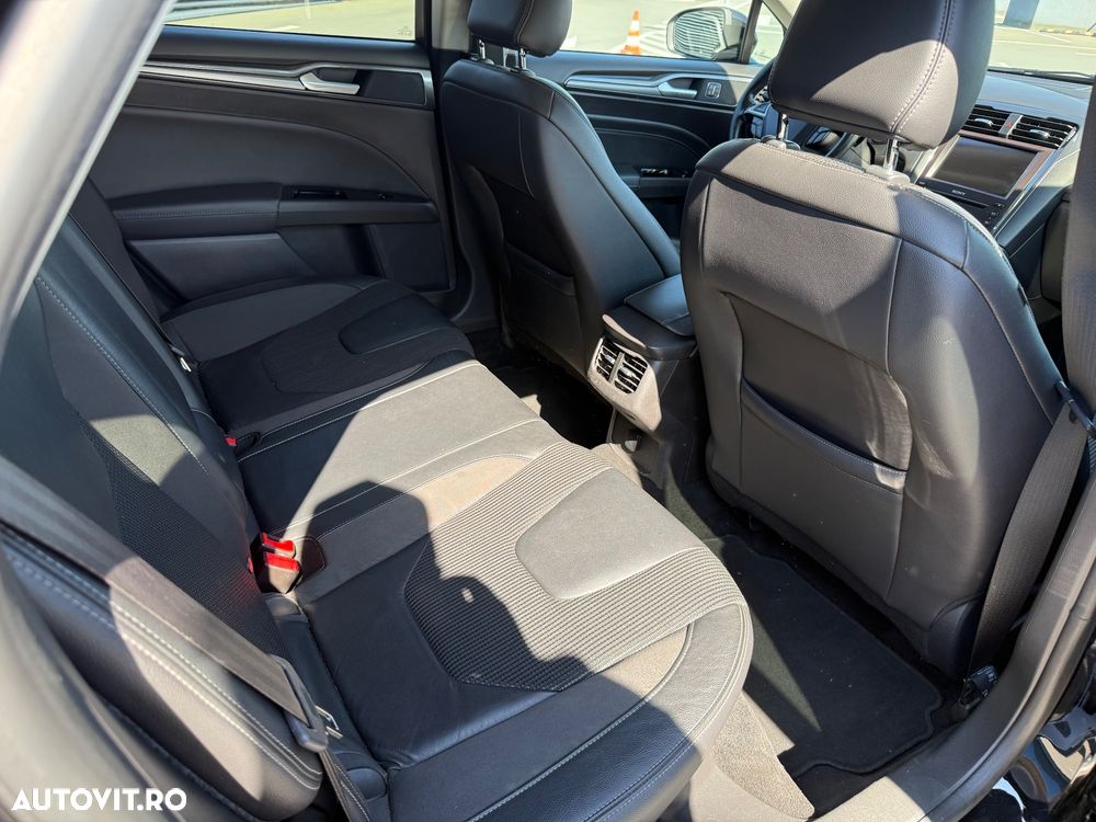 Ford Mondeo 2.0 TDCI PowerShift Titanium - 5