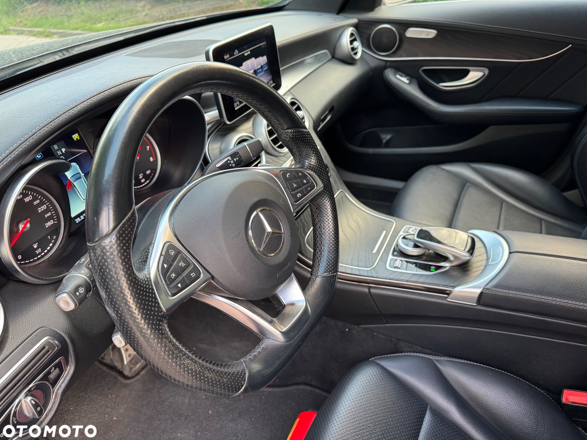 Mercedes-Benz Klasa C 200 4-Matic 9G-TRONIC - 10