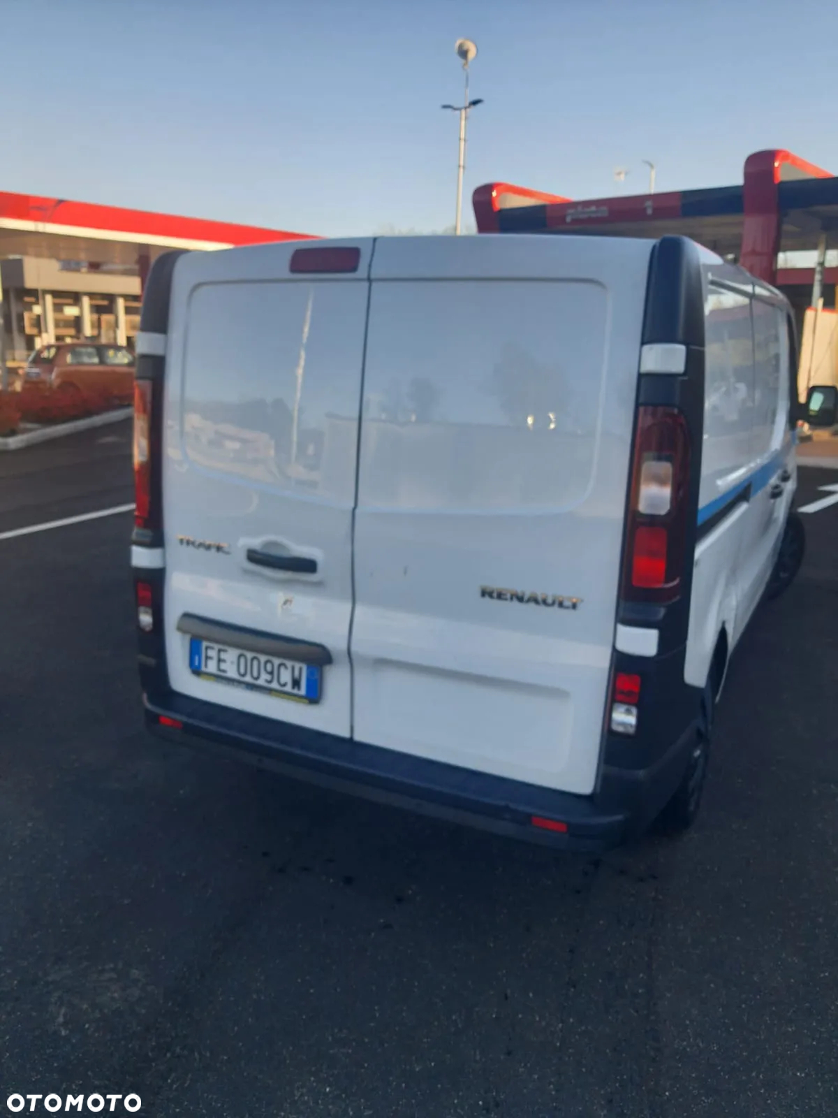 Renault TRAFIC - 3